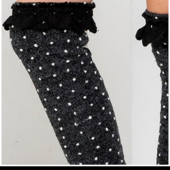 Gave away for free A'reve Polk Dot Crochet Lace Leg Warmer Boot Toppers - Picture 2 of 7